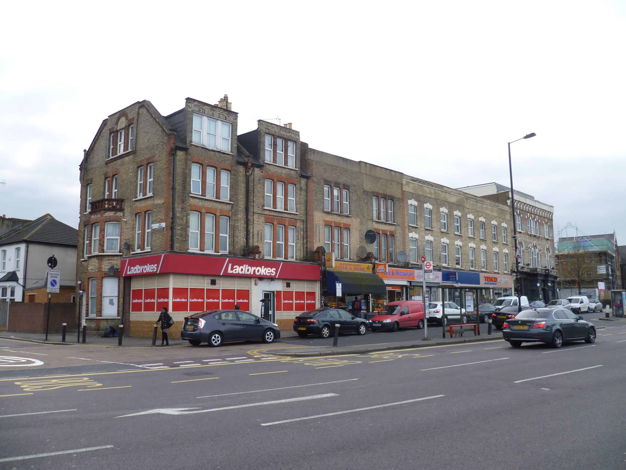 Wood Green and Bounds Green — Transport and travel times