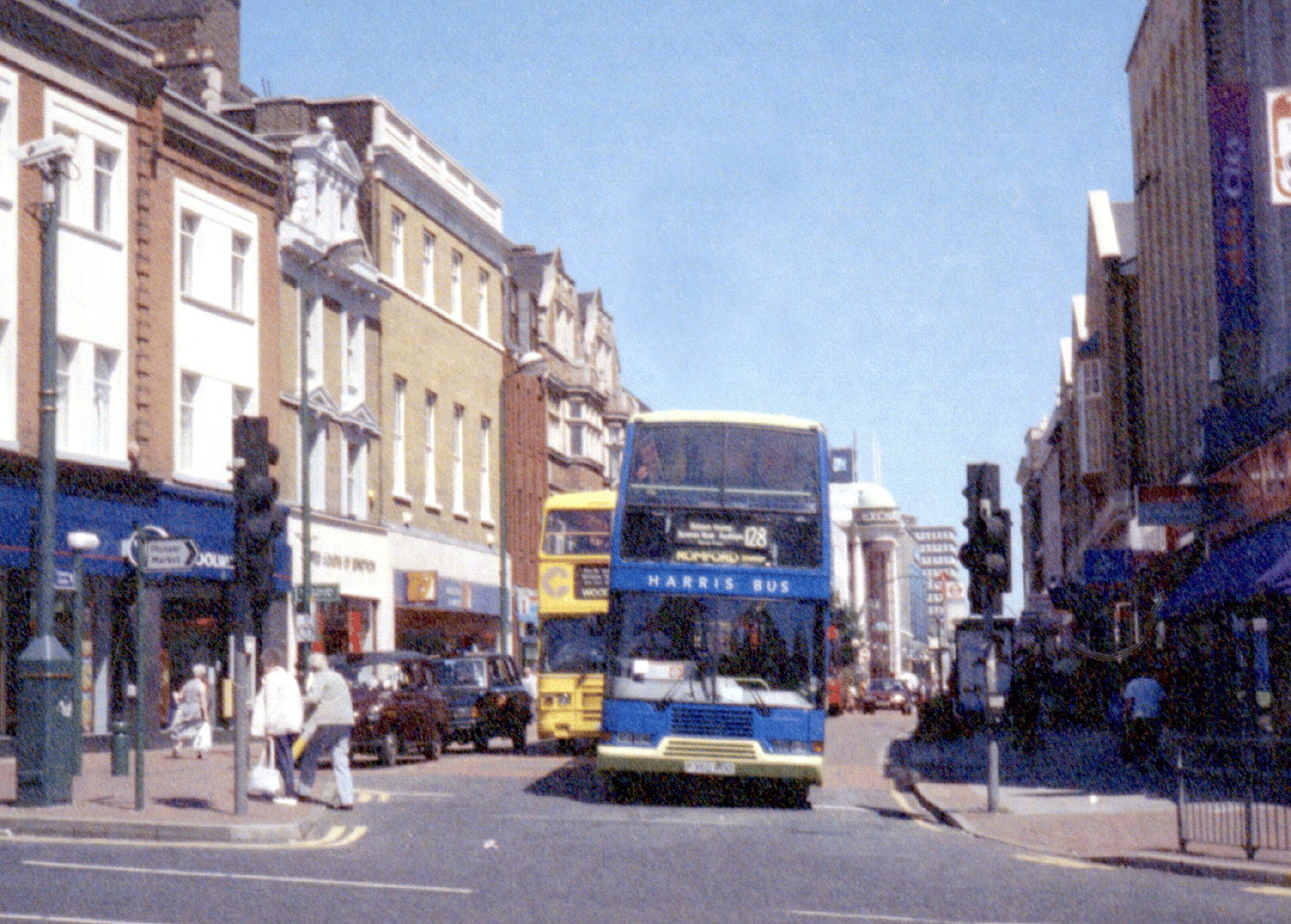 Ilford and Gants Hill — Transport and commute examples